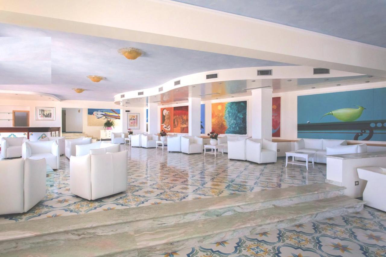 Hotel Ferretti Diamante