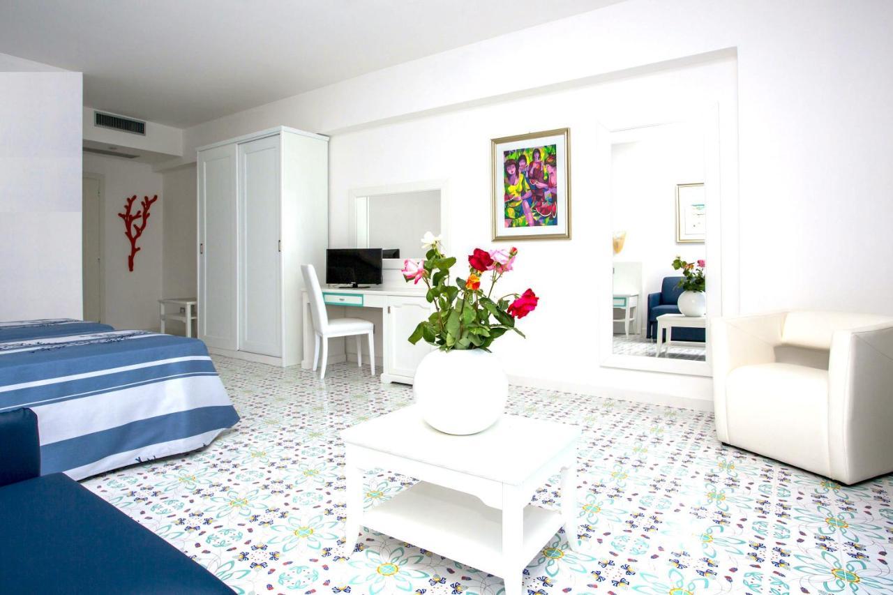 Ferretti Hotel